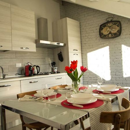 Apartamento Il nido del Picchio Turín Exterior foto